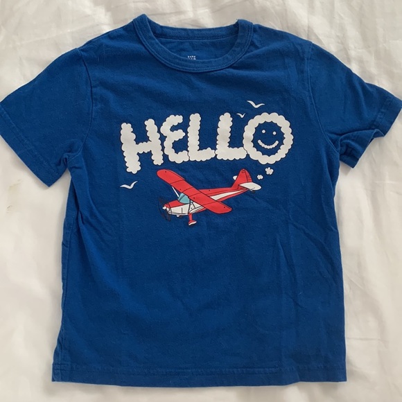 GAP bundle - Size 4 YRS - Shirts & Shorts - Picture 4 of 11